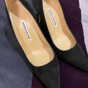 Manolo Blahnik BB Suede Pump